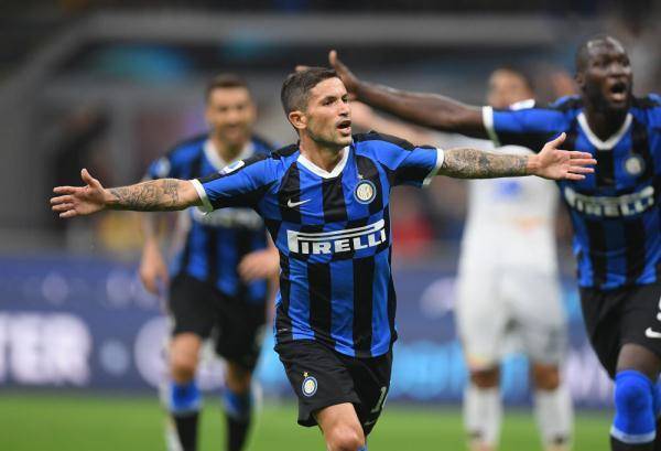 球队显得缺 球队显得缺