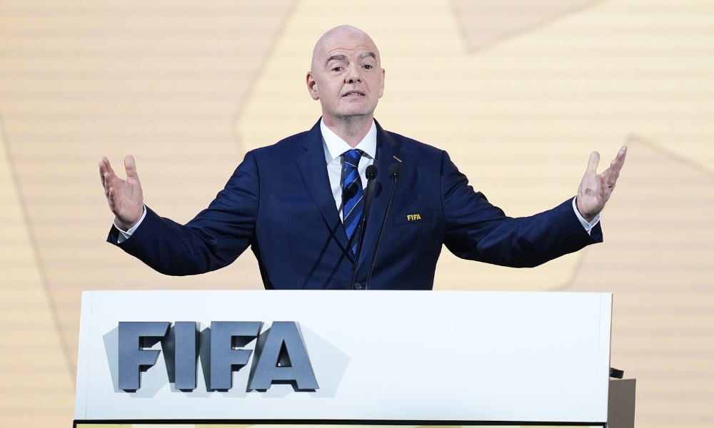 尤其是在对 尤其是在对