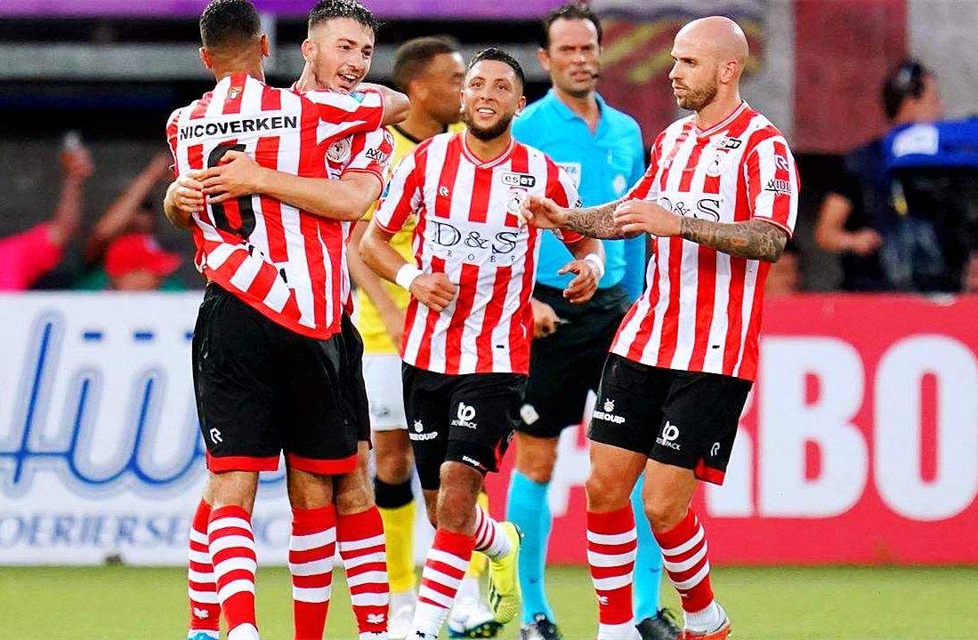 时刻暴露短 时刻暴露短