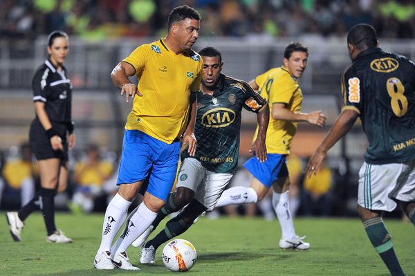 在球场上 在球场上