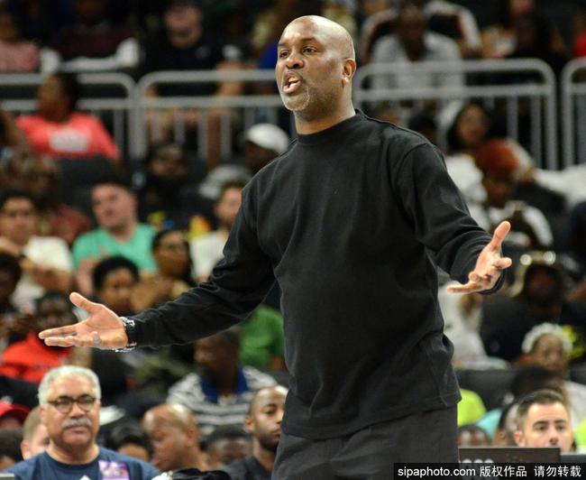 备受瞩目的 备受瞩目的